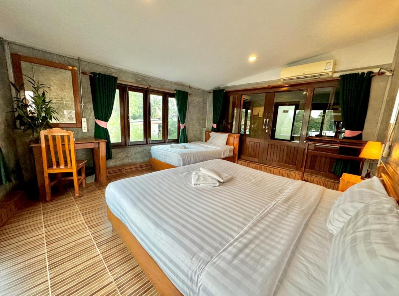 Propaganda Hostel Ko Pha Ngan Buitenkant foto