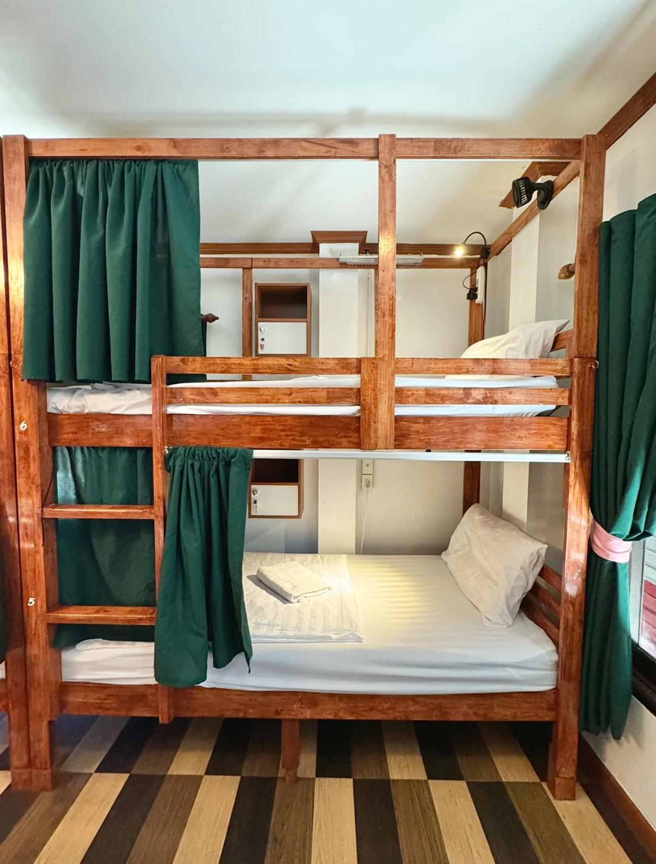 Propaganda Hostel Ko Pha Ngan Buitenkant foto